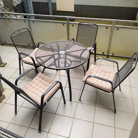 Wohnung In Oberhausen: Zentral & Ruhig, Eigener Eingang Oberhausen  Exterior foto